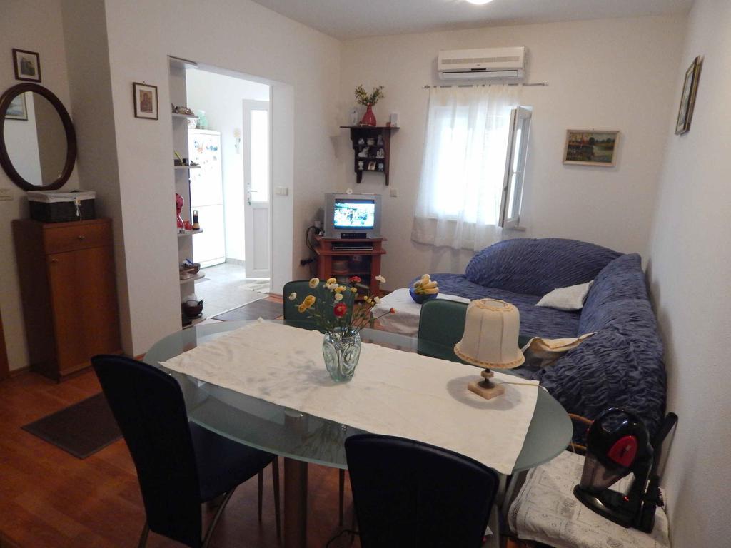 Apartment Lara ماكارسكا الغرفة الصورة