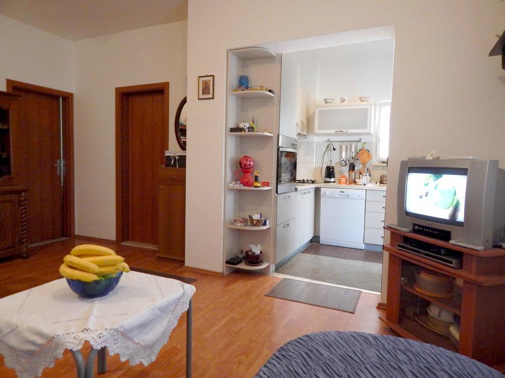Apartment Lara ماكارسكا الغرفة الصورة